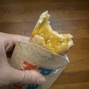 Jollibee - Peach Mango Pie - Fast Food Near Me - Elmhurst, New York Jollibee - Peach Mango Pie - Fast Food Near Me - Elmhurst, New York