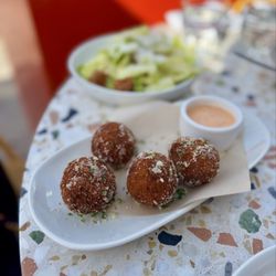 Delarosa Palo Alto - Crab Arancini
