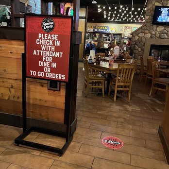 Famous Dave's Bar-B-Que - Barbeque Near Me - Reno, Nevada