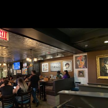 Elephant & Castle - Pubs Near Me - Chicago, Illinois Elephant & Castle - Pubs Near Me - Chicago, Illinois