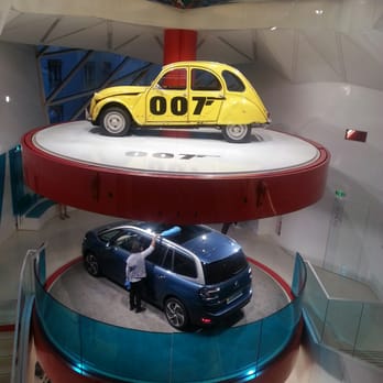 Concession Citroën - C42 - The Citroen 2CV from one of the 007 films - I think it was from Live and Let Die... - Car Dealers Near Me - Paris, 75