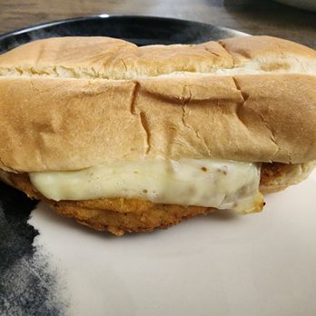Kwik Trip - Spicy chicken sandwich - Convenience Stores Near Me - Madison, Wisconsin