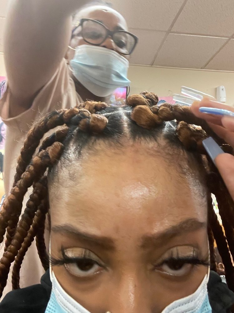 LAURENCE’S AFRICAN HAIR BRAIDING Updated October 2024 17 Photos