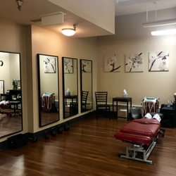 MoveWorks Chiropractic and Rehab - Another treatment room, where we emphasize healing and health.