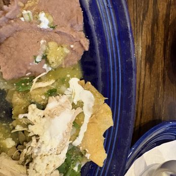 Los Tios - Chilaquiles Con Pollo Y Crema verde. - Mexican Near Me - Sugar Land, Texas Los Tios - Chilaquiles Con Pollo Y Crema verde. - Mexican Near Me - Sugar Land, Texas