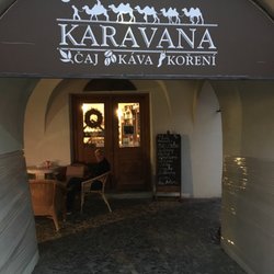 Karavana - Vchod
