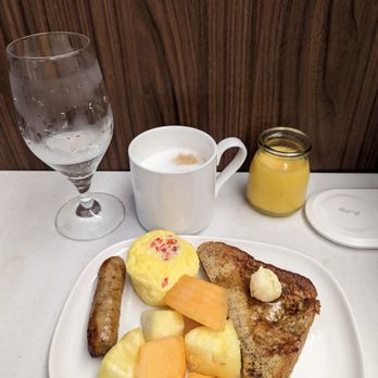 Delta Sky Club - Terminal C - Healthy start to the day - Airport Lounges Near Me - Queens, New York