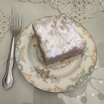 Hidden Oak Cafe - Excellent crumb cake, baked daily. - Desserts Near Me - Great River, New York Hidden Oak Cafe - Excellent crumb cake, baked daily. - Desserts Near Me - Great River, New York