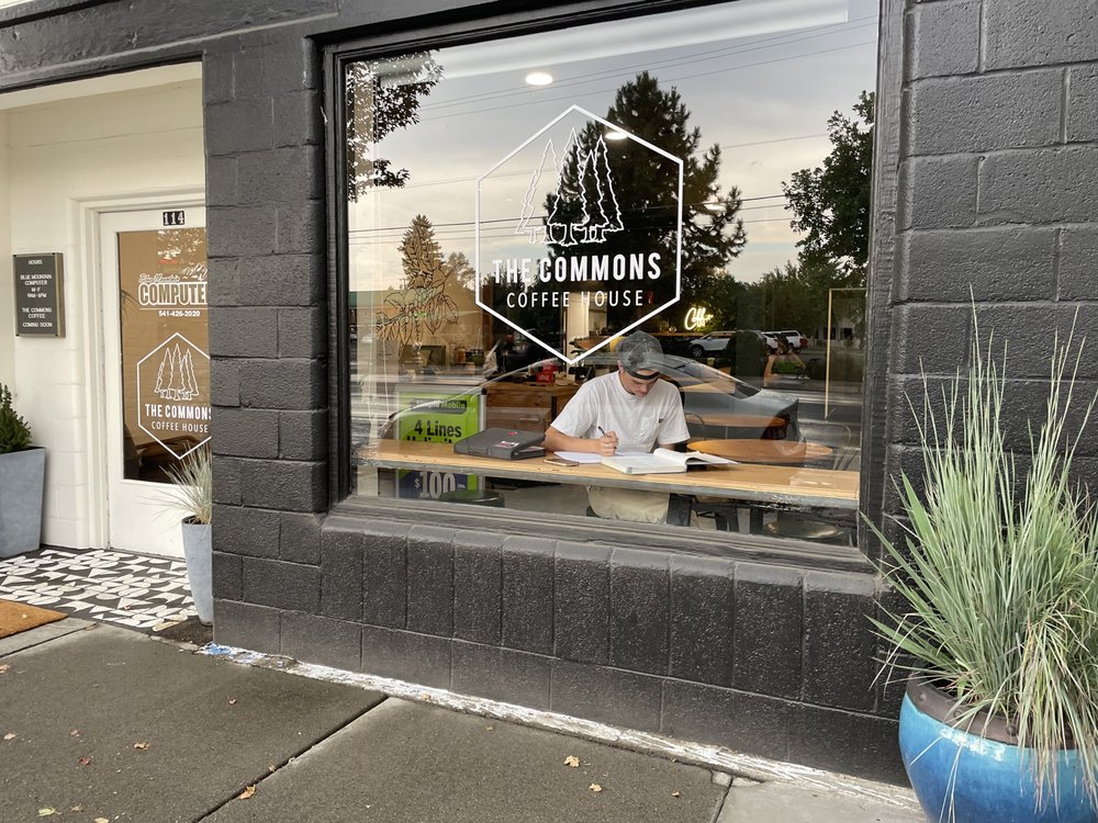The Commons Coffee House Logo