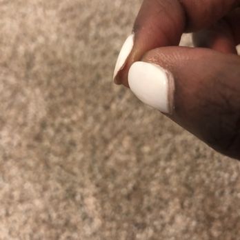 NOA Spa & Nails - Chipped middle finger. - Nail Salons Near Me - Charlotte, North Carolina