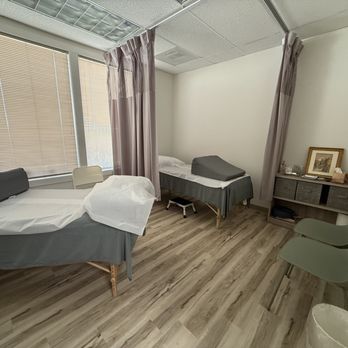 1. Body & Mind Wellness Center