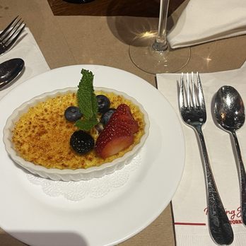 Pershing Square - Creme Brulee - American Near Me - New York, New York