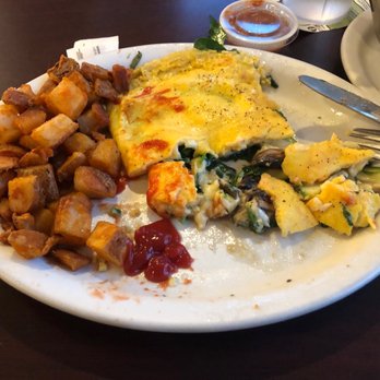 Eggs 'n Things - Spinach-zucchini, mushrooms, and cheese of choice (Vege omelette) with breakfast potatoes.... - Breakfast & Brunch Near Me - Honolulu, Hawaii Eggs 'n Things - Spinach-zucchini, mushrooms, and cheese of choice (Vege omelette) with breakfast potatoes.... - Breakfast & Brunch Near Me - Honolulu, Hawaii