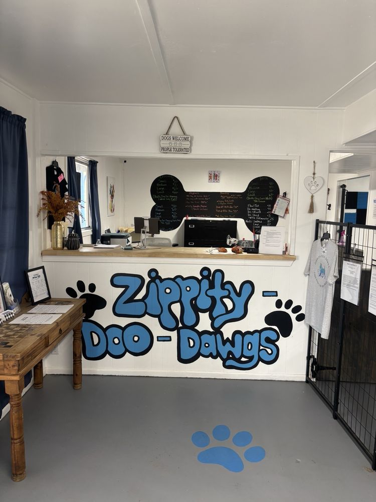 Zippity Doo Dawgs Image