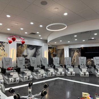 Expressions Nails - Pedicure area - Nail Salons Near Me - Henderson, Nevada