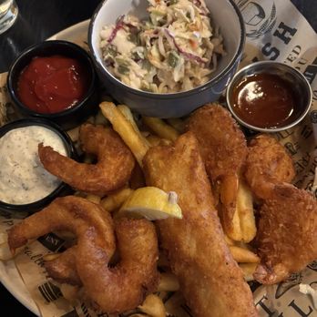 Smokin Fins - Fins Platter o Coconut Shrimp. Beer Battered Shrimp, Crispy Cod, Fries, Fuji Apple Slaw, Sweet Chili Sauce, Tartar Sauce - Sushi Bars Near Me - Highlands Ranch, Colorado