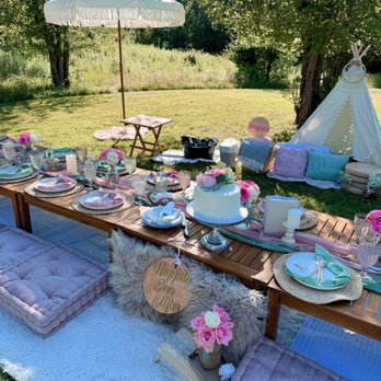 Pop Up Picnics Buffalo - Party & Event Planning Near Me