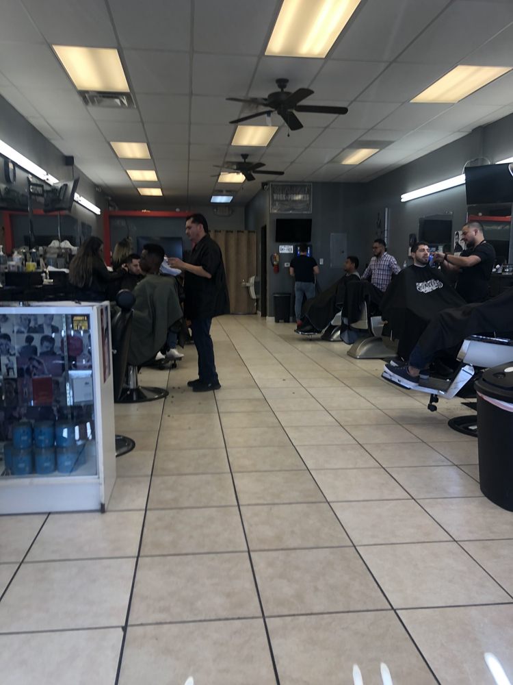 THE PARLOR BARBER SHOP Updated October 2024 1641 N Zaragosa, El
