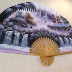 Toan Hoa - Fächer als Wanddeko
