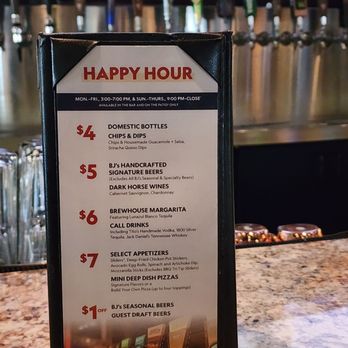 BJ's Restaurant & Brewhouse - New American Near Me - Pembroke Pines, Florida