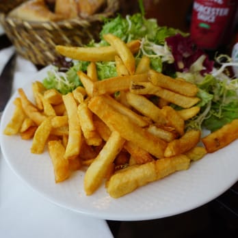 Le Quasimodo Notre-Dame - Side of fries for the steak tartare - Pariisi, 75 Le Quasimodo Notre-Dame - Side of fries for the steak tartare - Pariisi, 75