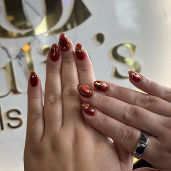 Julie's Nails and Spa - Nails - Nail Salons Near Me - Vancouver, Washington Julie's Nails and Spa - Nails - Nail Salons Near Me - Vancouver, Washington
