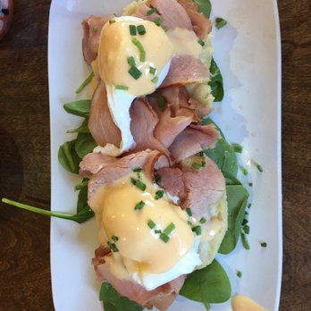 Ruby Slipper Midcity - Eggs Benedict - Breakfast & Brunch Near Me - New Orleans, Louisiana