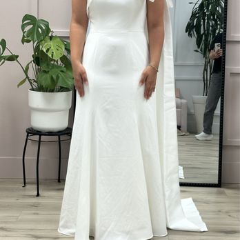 18/11 Craft Studio - Shortened hem - Sewing & Alterations Near Me - Santa Clara, California 18/11 Craft Studio - Shortened hem - Sewing & Alterations Near Me - Santa Clara, California