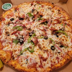 Papa Johns Pizza - The Works version in large. DECENT!
