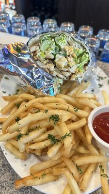 Silver Cloud Restaurant & Karaoke Bar by null