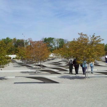 Pentagon Memorial - Landmarks & Historical Buildings Near Me - Arlington, Virginia Pentagon Memorial - Landmarks & Historical Buildings Near Me - Arlington, Virginia