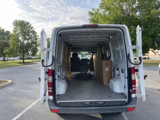 Barksdale Delivery Service