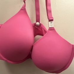 Victoria's Secret - 9/21/2025 Pink $20 last day of sale.