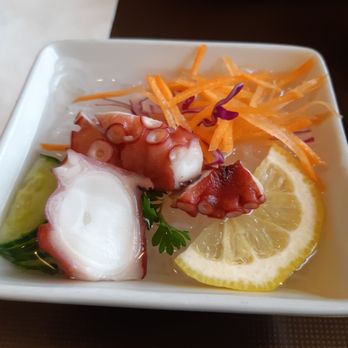 Temaki Sushi - Sushi Bars Near Me - Vancouver, British Columbia Temaki Sushi - Sushi Bars Near Me - Vancouver, British Columbia
