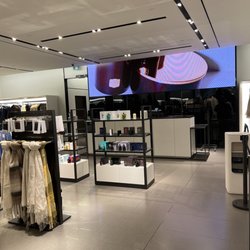 Zara - Zara