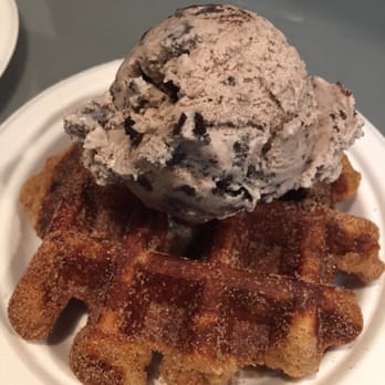 Little Gem Belgian Waffles - Churroffle with cookies and cream ice cream - Desserts Near Me - Berkeley, California