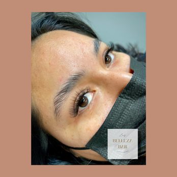 Emily Belleza Bar - Hybrid set - Waxing Near Me - Escondido, California Emily Belleza Bar - Hybrid set - Waxing Near Me - Escondido, California