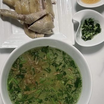 Yummy Fusion - Chicken noodle soup with glass noodle! - Korean Near Me - Davis, California Yummy Fusion - Chicken noodle soup with glass noodle! - Korean Near Me - Davis, California