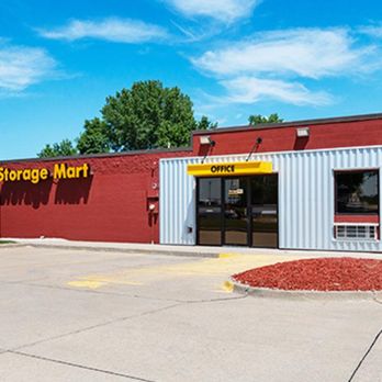 StorageMart - Self Storage Near Me - Johnston, Iowa