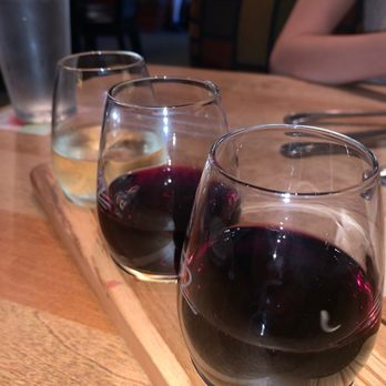 Seasons 52 - Wine flight - New American Near Me - Costa Mesa, California