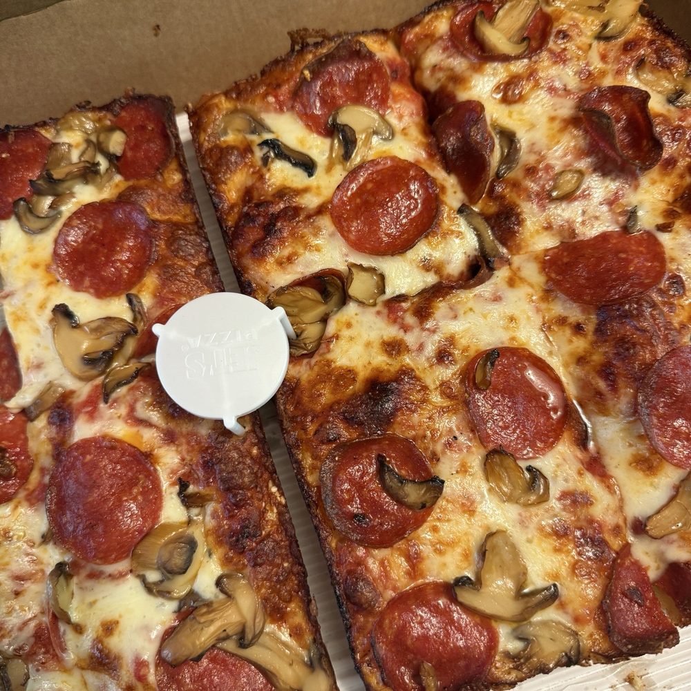 Jet's Pizza - Pizza Near Me - Saline, Michigan Jet's Pizza - Pizza Near Me - Saline, Michigan