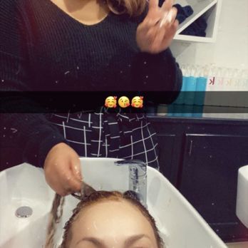 Balayage Bar & Boutique - Stylist Dariyana prepping my hair for final touches. - Hair Stylists Near Me - McKinney, Texas Balayage Bar & Boutique - Stylist Dariyana prepping my hair for final touches. - Hair Stylists Near Me - McKinney, Texas