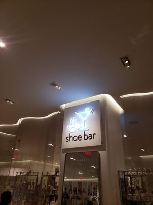 Shoe Bar by null