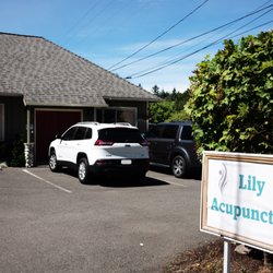 Lily Acupuncture Healing Space