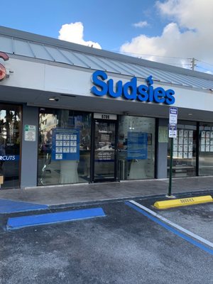 Sudsies Dry Cleaners 96 Photos 215 Reviews 6786 Collins Ave