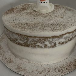 Ventito Bakery - Gluten-free, dairy-free 8" carrot cake.