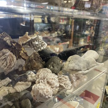 The Community Thrift Store - Rocks! - Thrift Stores Near Me - Huntington Park, California The Community Thrift Store - Rocks! - Thrift Stores Near Me - Huntington Park, California