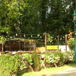 Wasserschloss Heuriger
