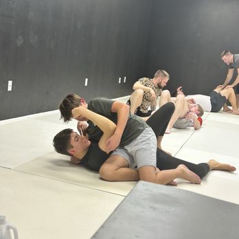 Grapple Jiu Jitsu - Brazilian Jiu-jitsu Near Me - Brandon, Mississippi