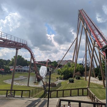 Kings Island - Splashdown on Diamondback roller coaster - Amusement Parks Near Me - Kings Mills, Ohio Kings Island - Splashdown on Diamondback roller coaster - Amusement Parks Near Me - Kings Mills, Ohio